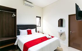 Reddoorz @ Urip Sumoharjo Solo